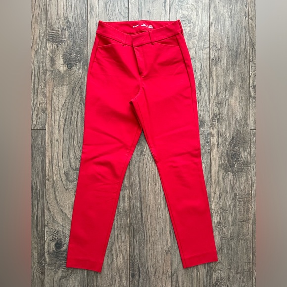Old Navy Pixie High Rise Pants - Picture 2 of 5